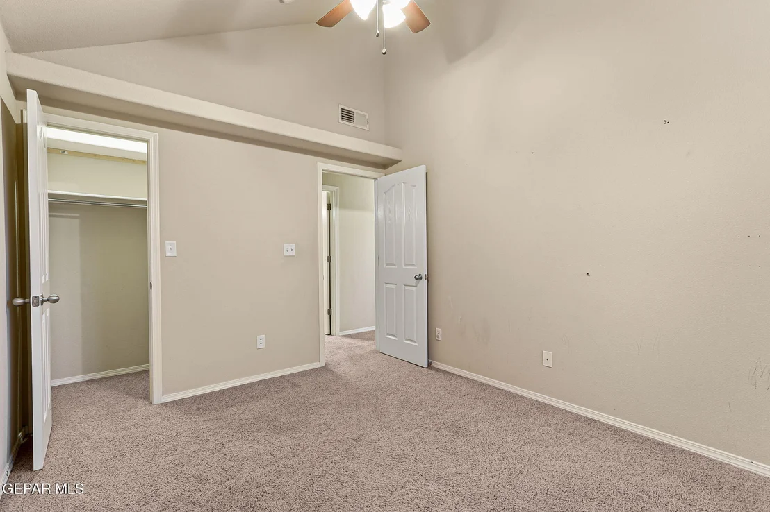 Photo of 6628 Parque del Sol Drive