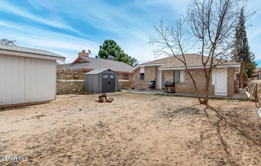 Photo of 11421 LONE WOLF Circle