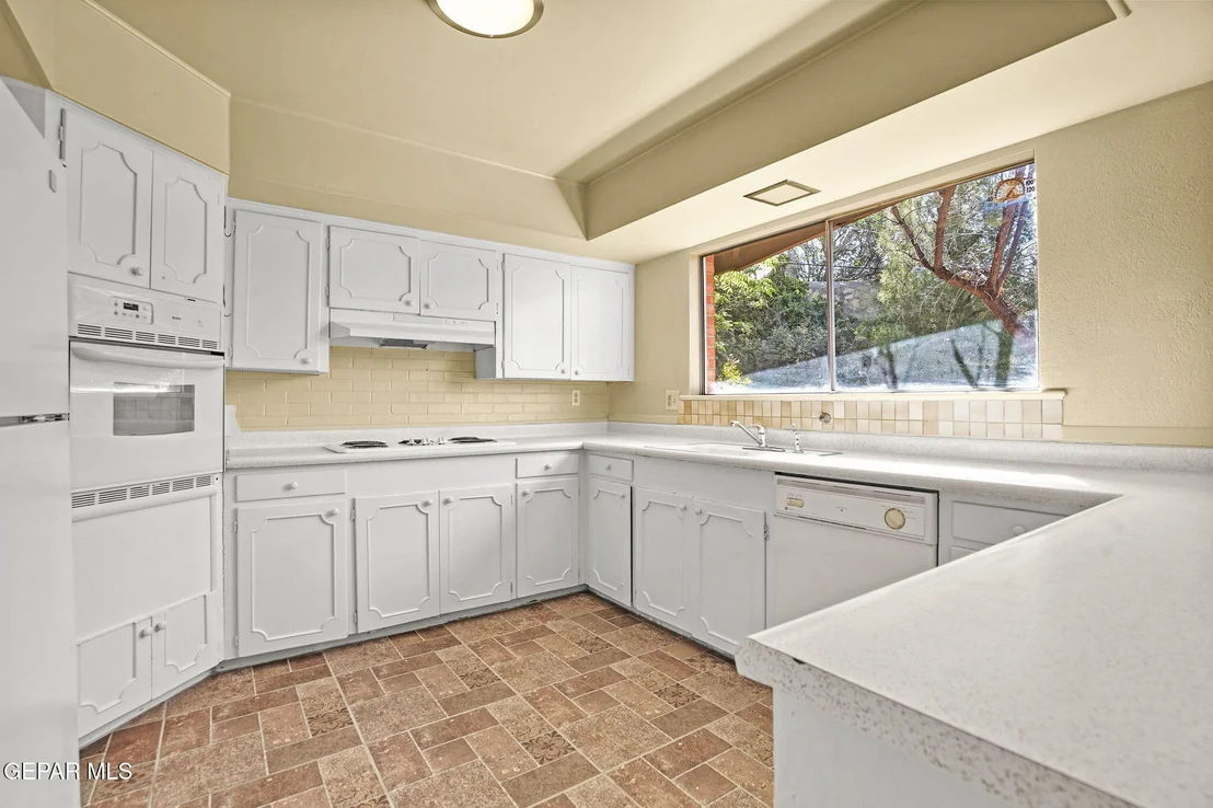 Photo of 416 POCANO Lane
