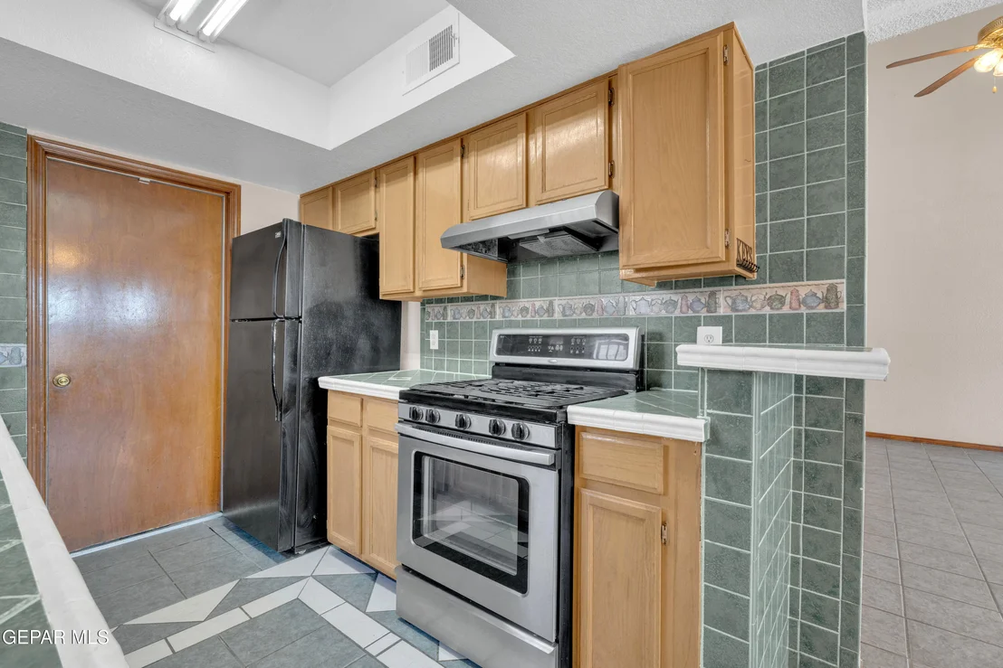Photo of 12176 JOSE CISNEROS Drive