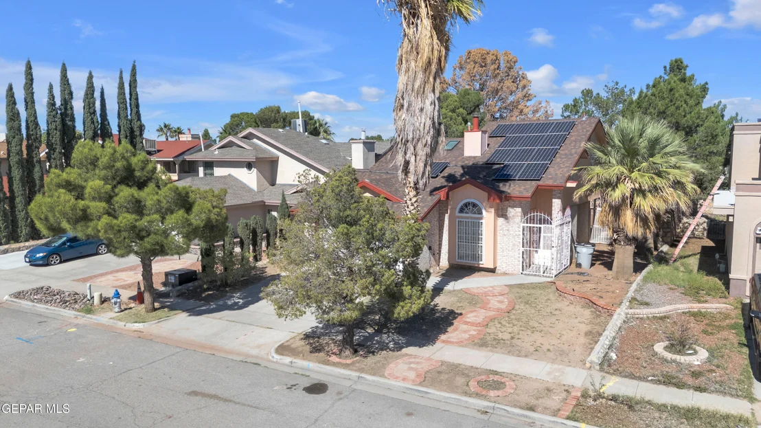Photo of 12085 Autumn Gate Drive