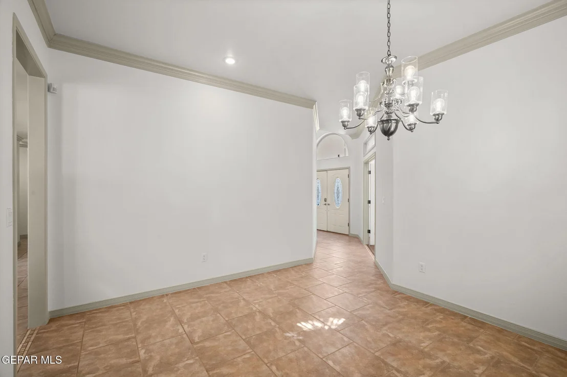 Photo of 6389 FRANKLIN TRAIL Drive