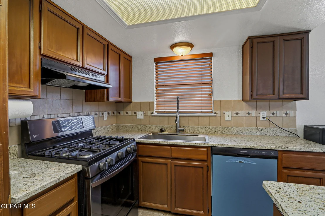 Photo of 11700 CASA VIEW Drive