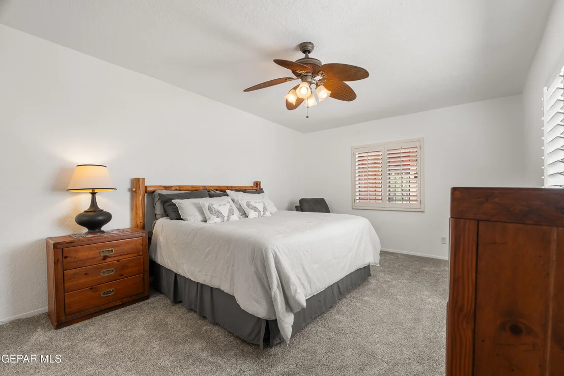 Photo of 5249 DESERT WILLOW Drive
