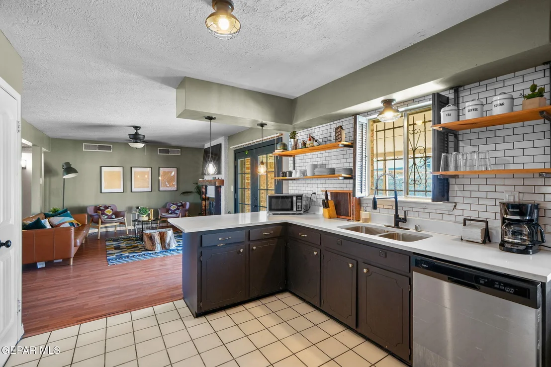 Photo of 9901 Sidewinder Street