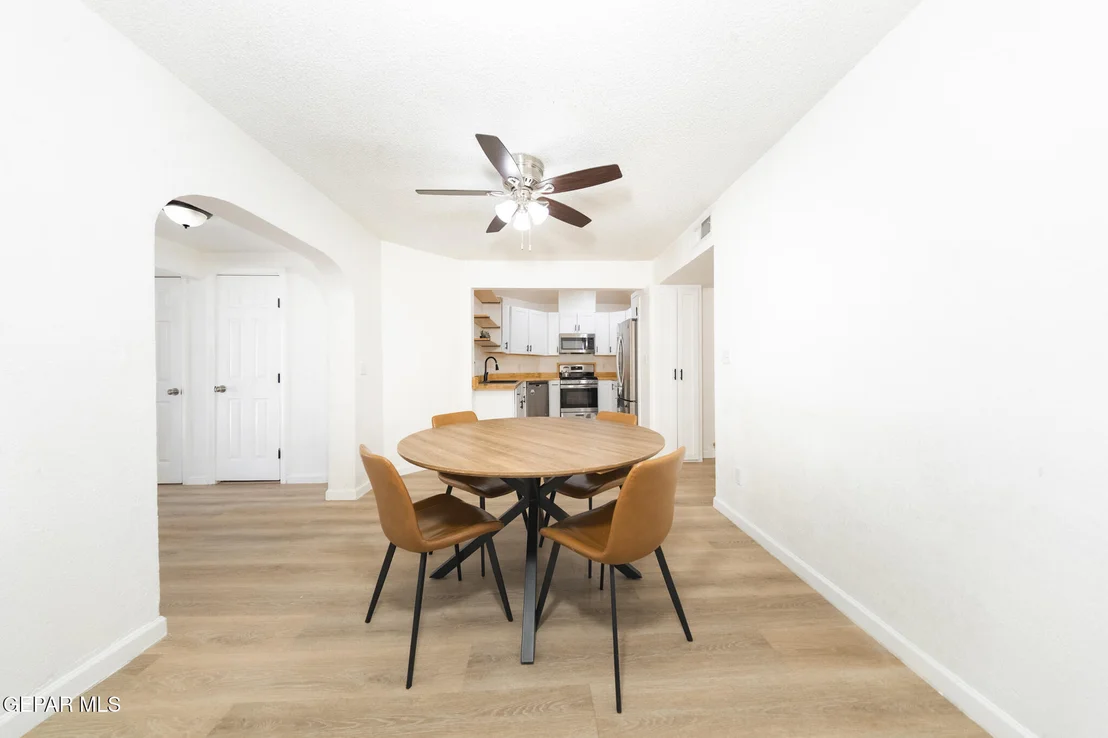 Photo of 12099 VILLAGE GATE Drive