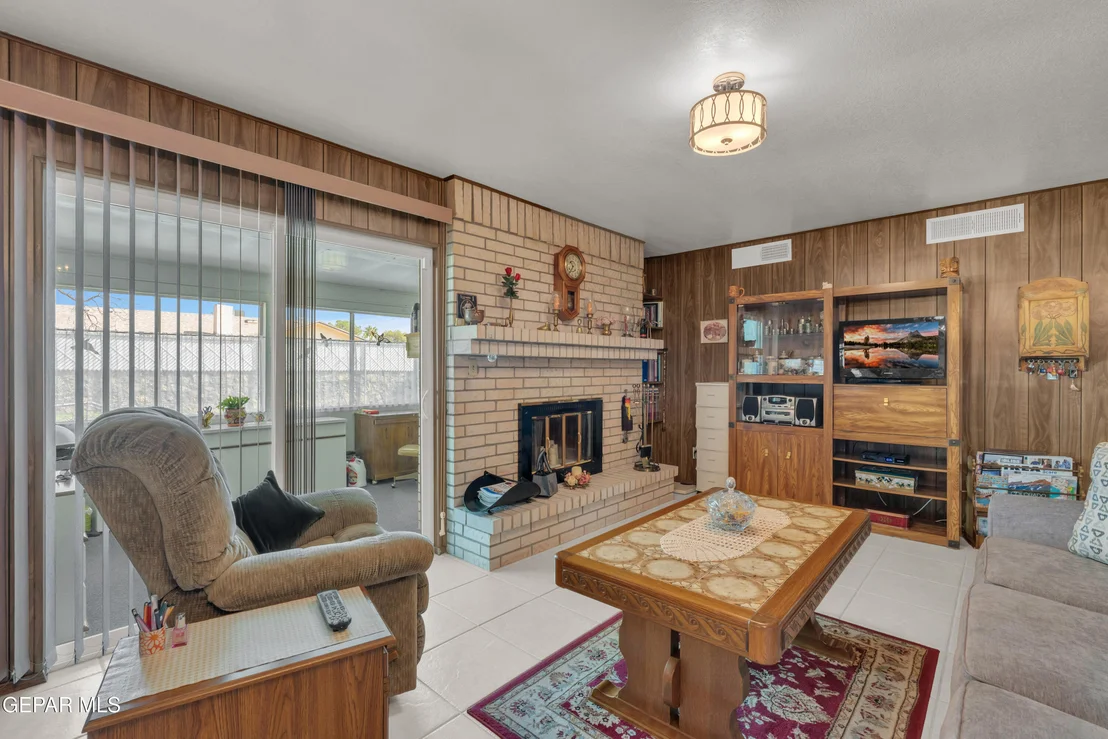 Photo of 5009 MCCORMICK Lane