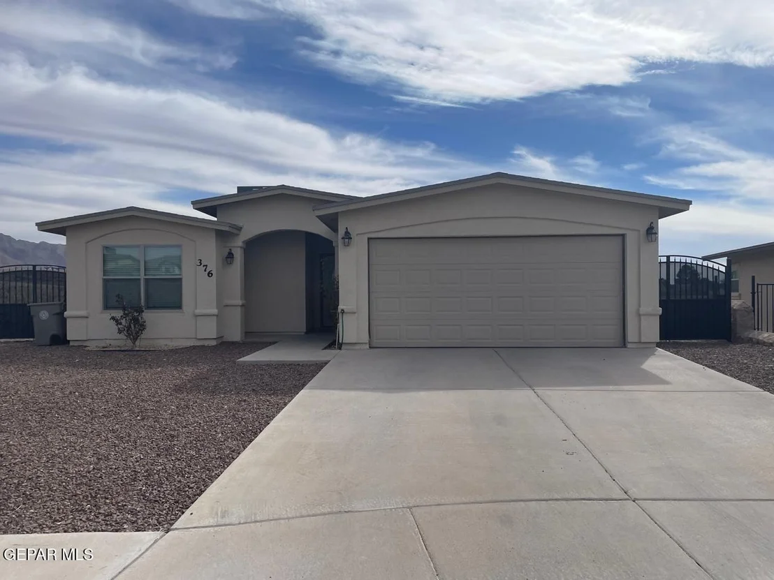 Photo of 376 AIDAN GORDON Circle