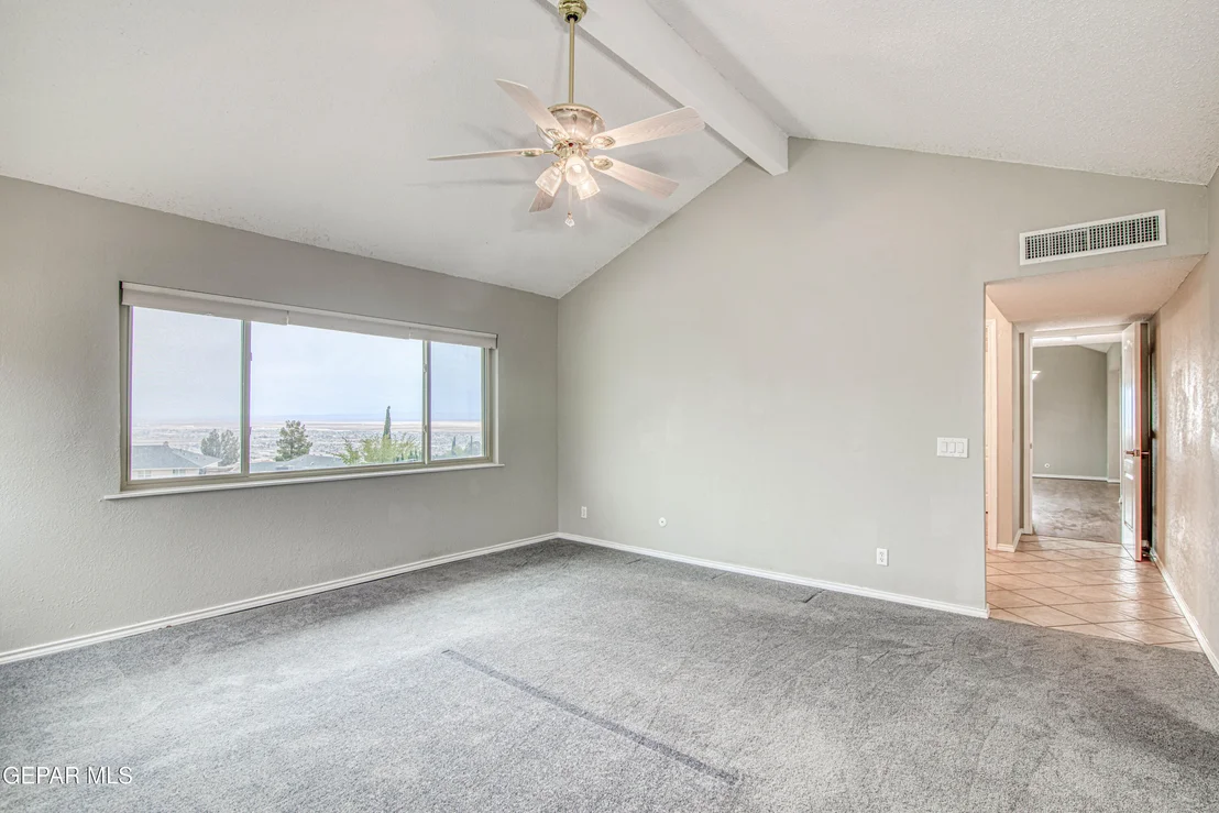 Photo of 2915 STONE EDGE Road