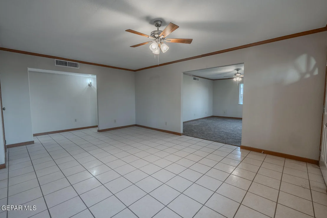 Photo of 11640 Peters Road