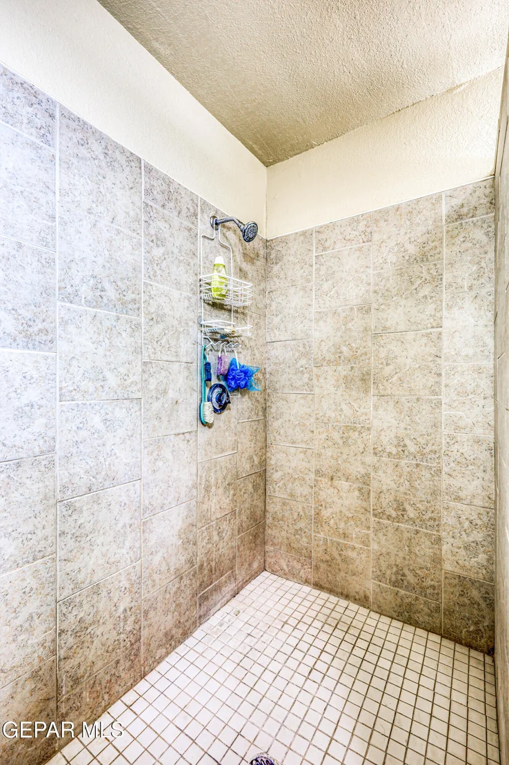 Photo of 9201 TENANGO Drive