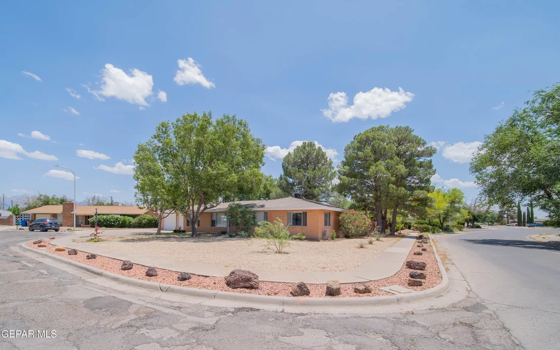 Photo of 1850 Debby Circle
