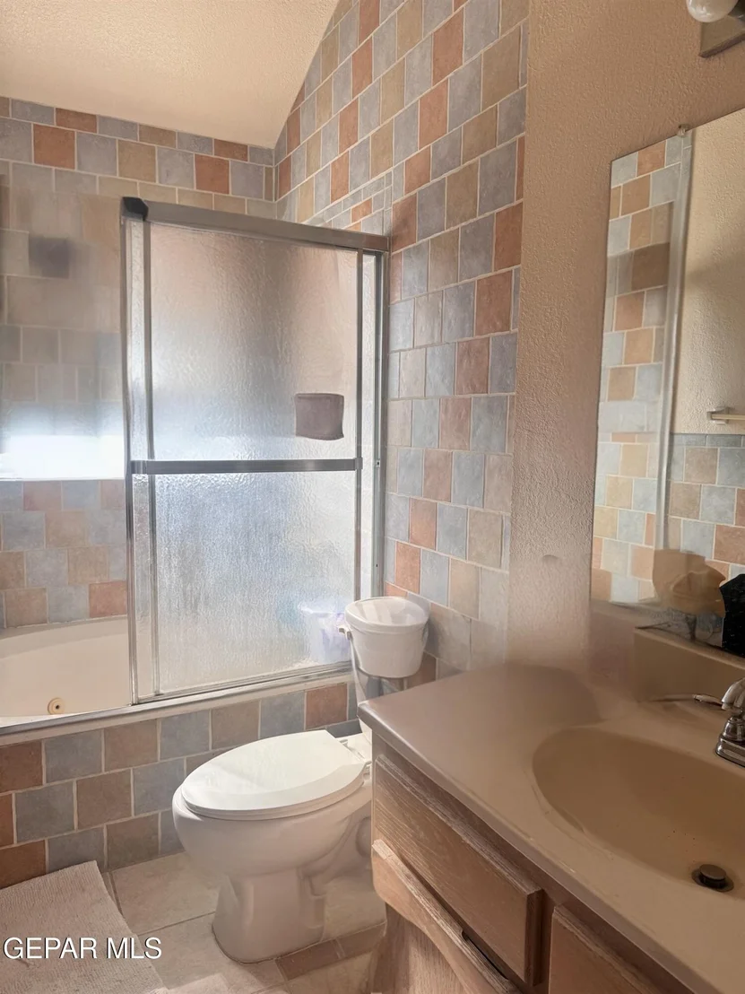 Photo of 7119 Oval Rock Drive