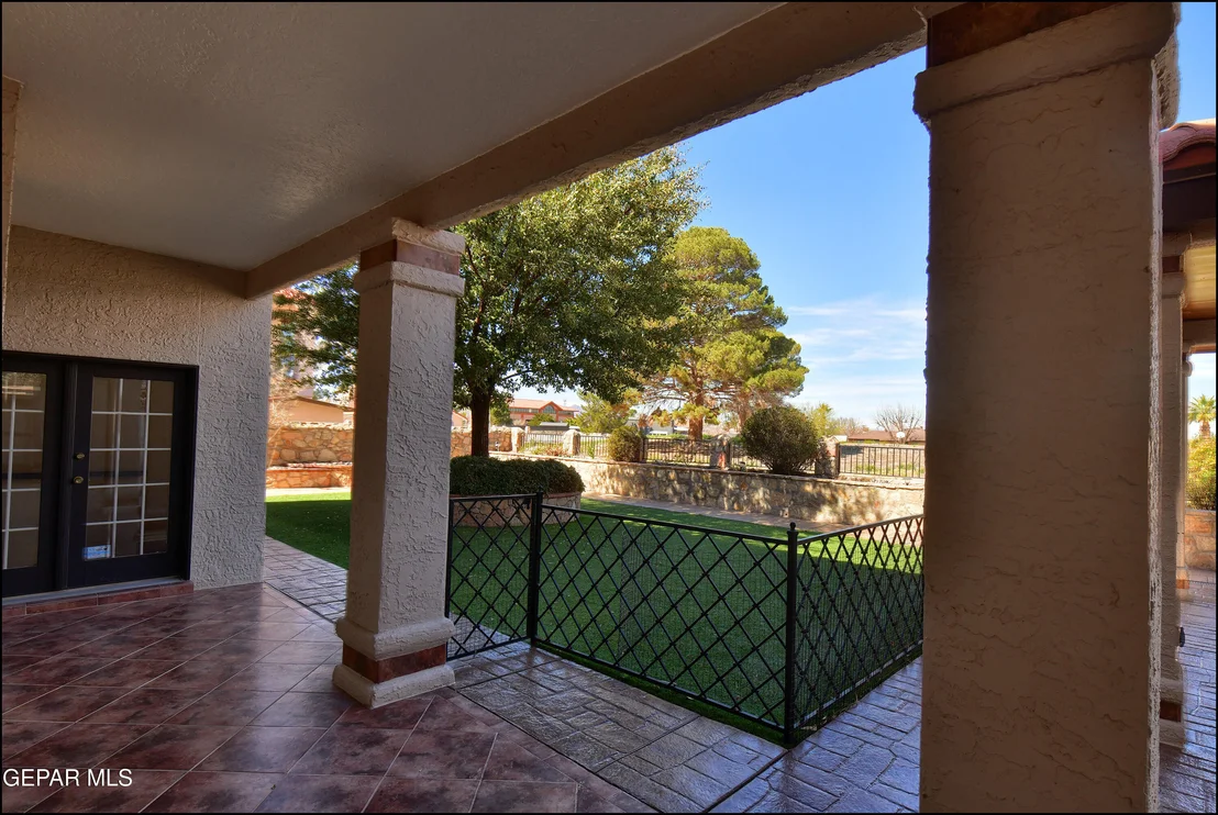 Photo of 1605 BILLY CASPER Drive
