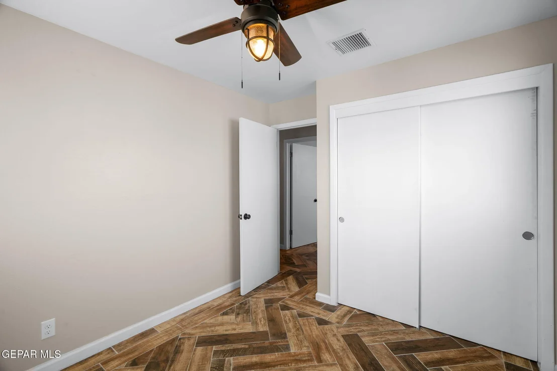 Photo of 3621 Sheppard Ave Avenue