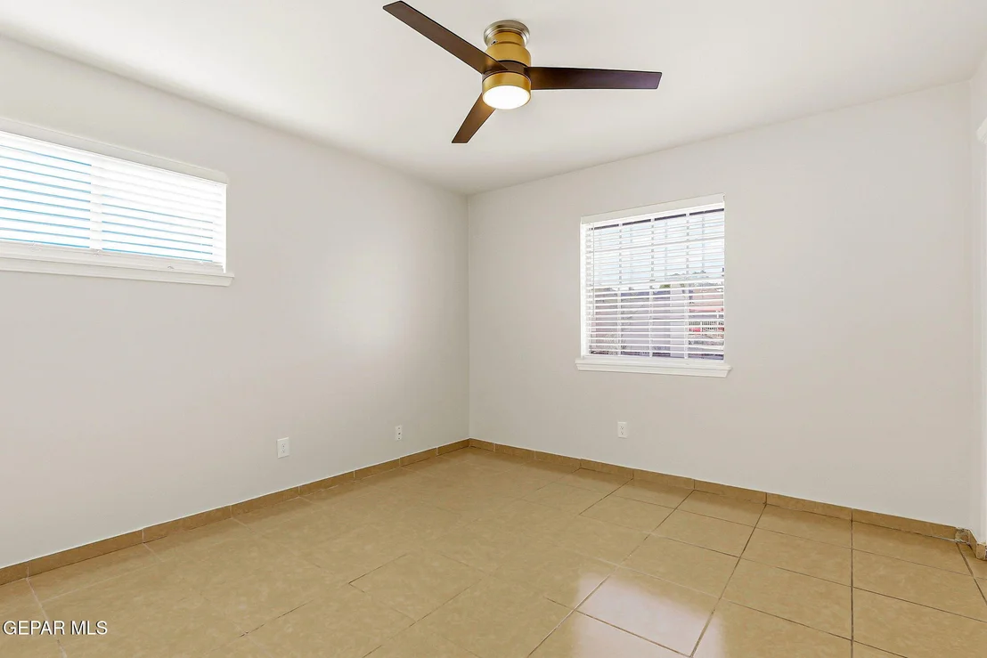 Photo of 1415 MONTE NEGRO Drive