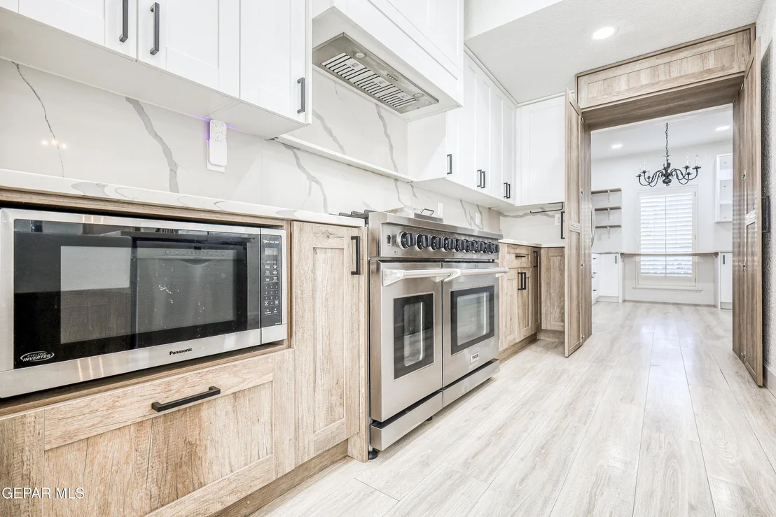 Photo of 918 Bellacumbre Drive