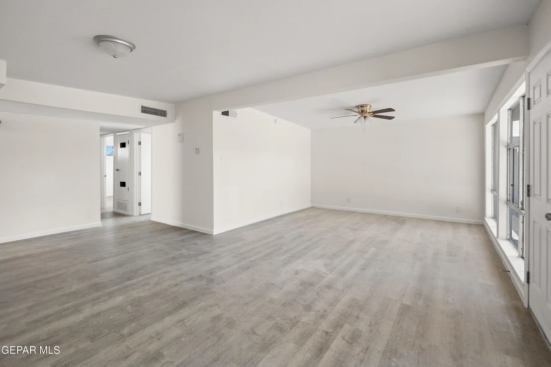 Photo of 5112 JERRY Drive