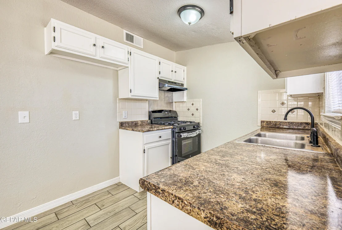 Photo of 4883 Maureen Circle