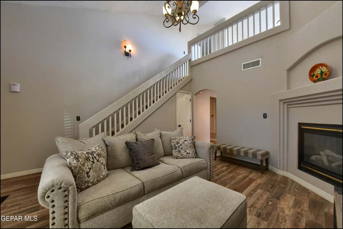 Photo of 11813 DEER GRASS Circle