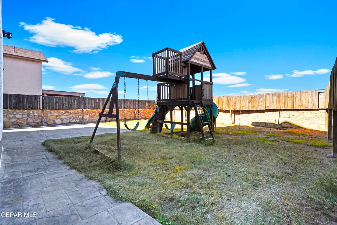 Photo of 7213 Sachet Cliff Drive