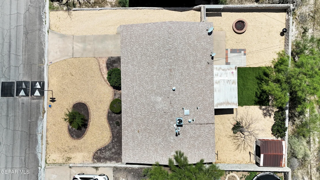 Photo of 321 CRESTMONT Drive