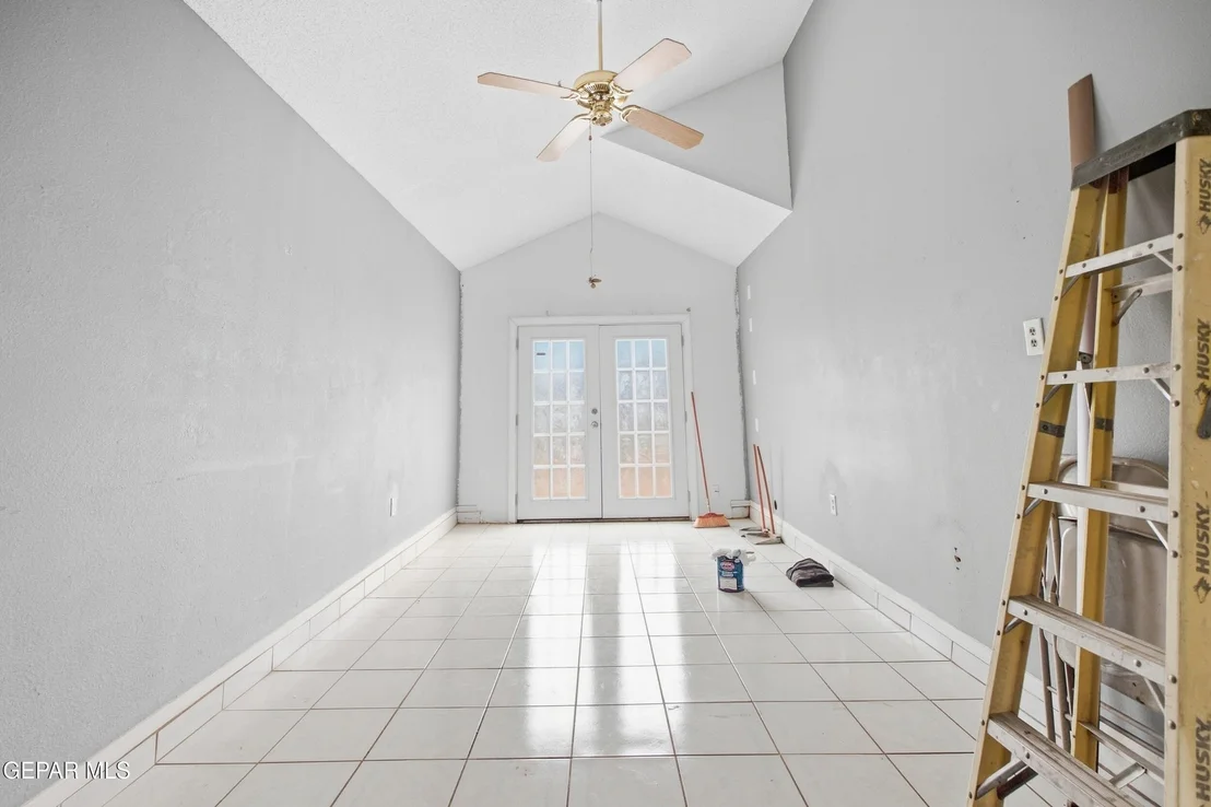 Photo of 11421 LONE WOLF Circle