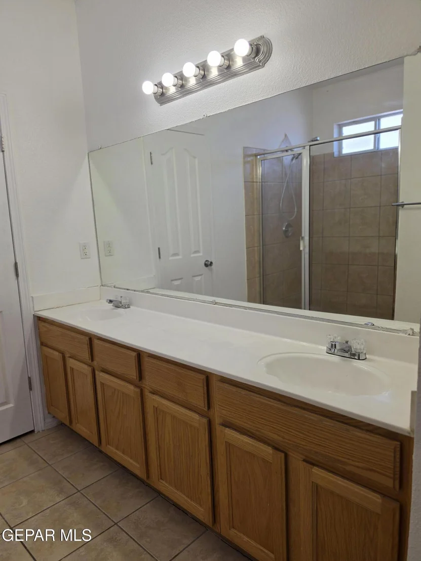 Photo of 11949 Jim Webb Drive