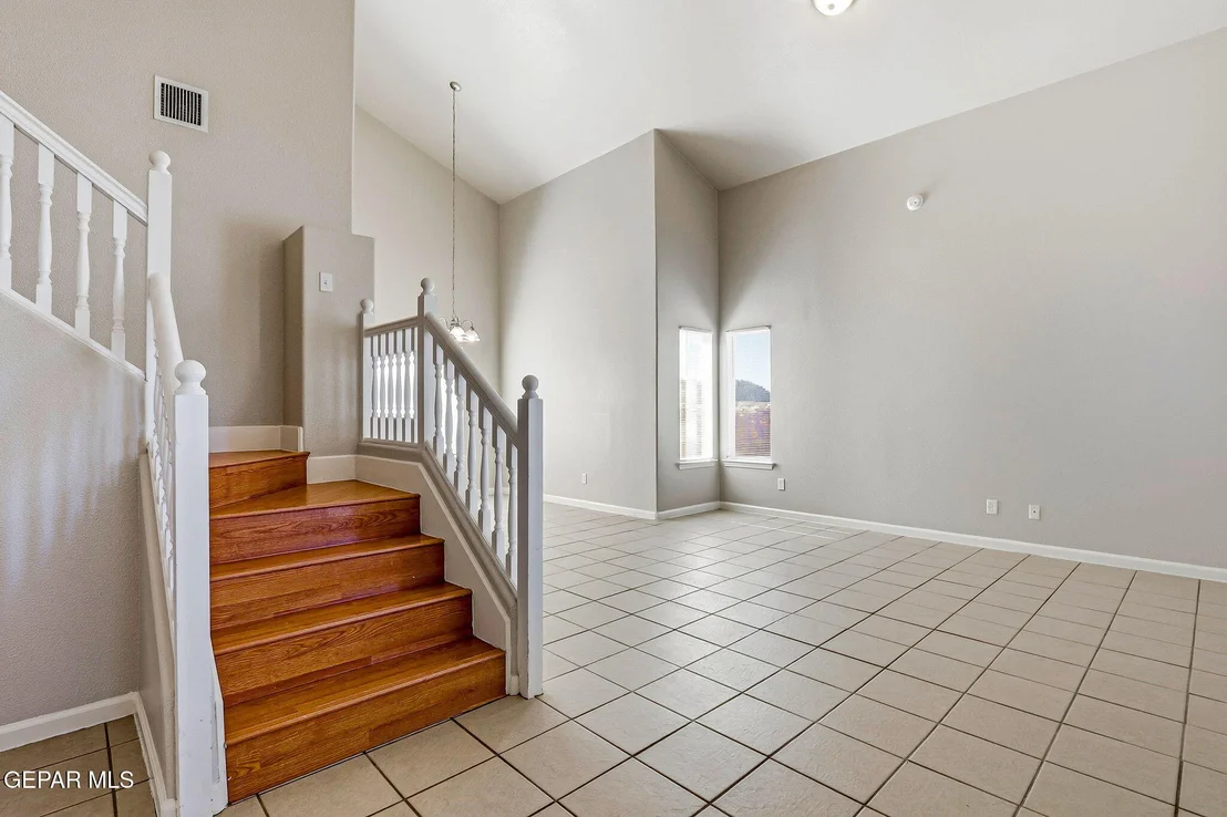Photo of 800 La Florida Drive