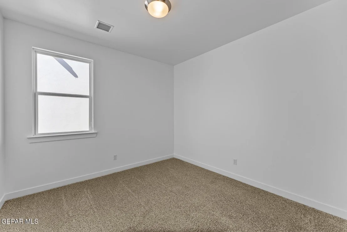 Photo of 13949 Lorenz Avenue