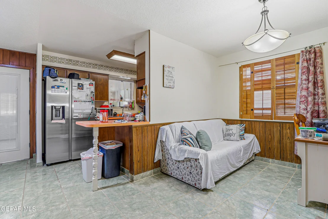 Photo of 10537 SAIGON Drive