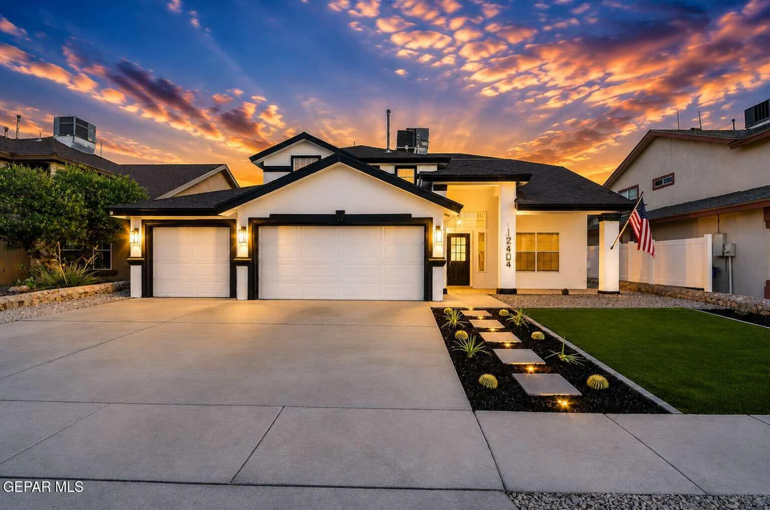 Photo of 12404 PASEO LARGO Circle
