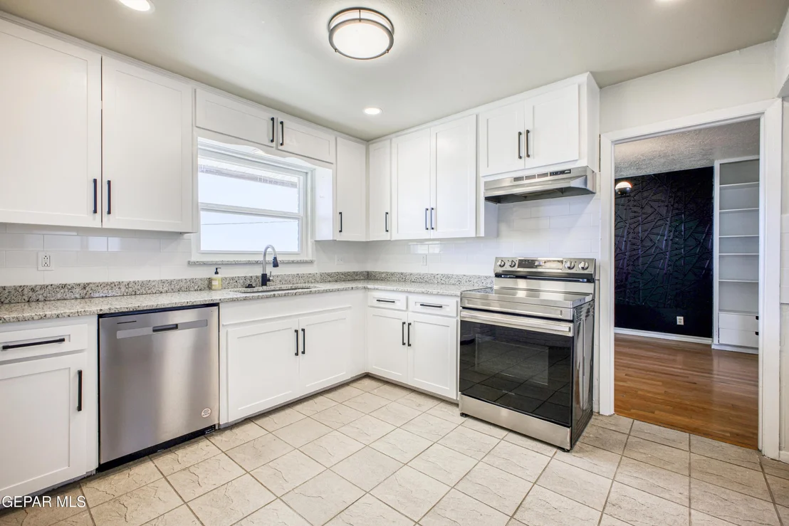 Photo of 6253 WESTWIND Drive