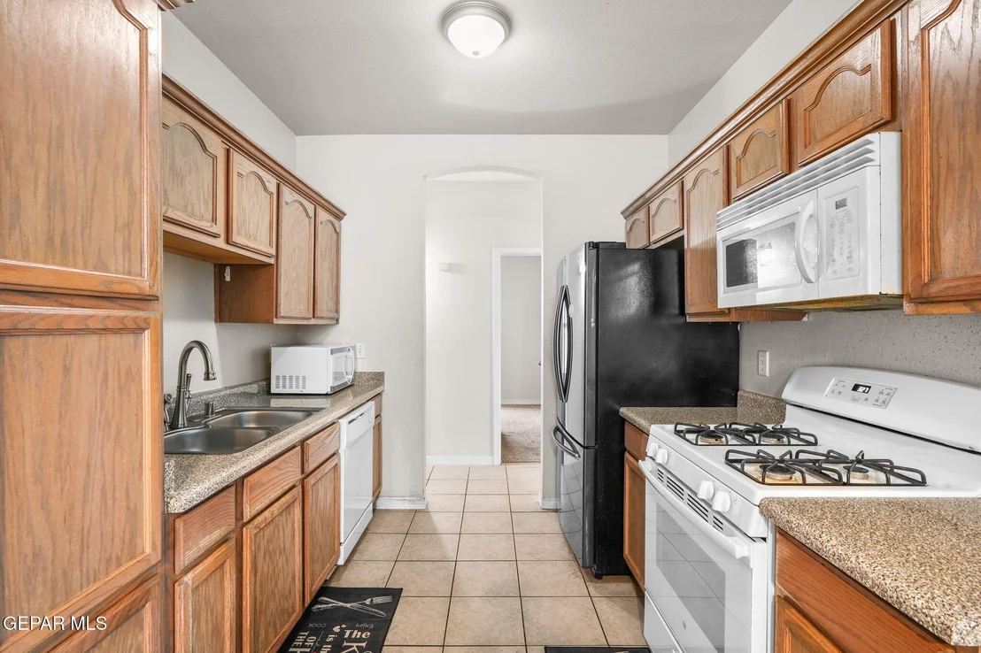 Photo of Unit 0 at 14409 Island Point Drive