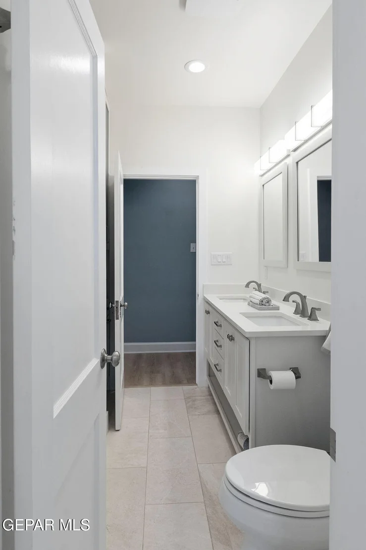 Photo of 300 ROSEMONT Drive