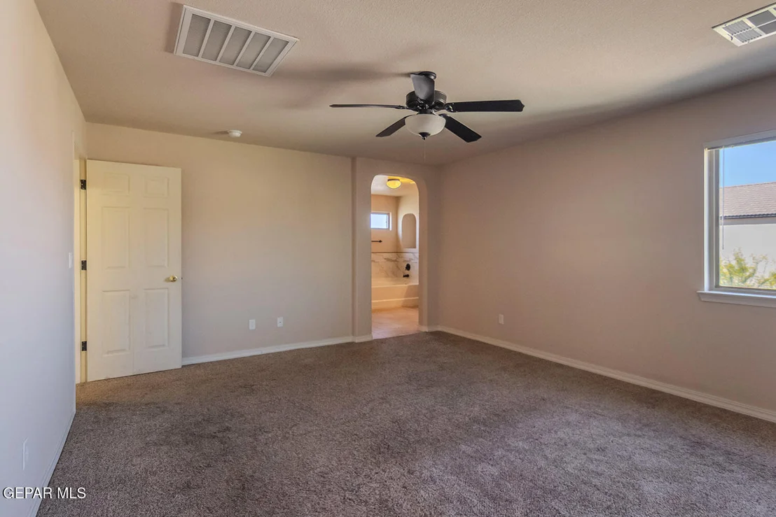 Photo of 795 PIXTON Road