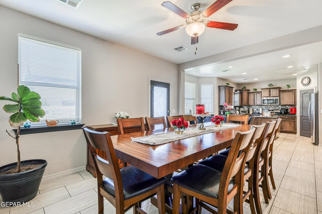 Photo of 6553 GEYSER Drive