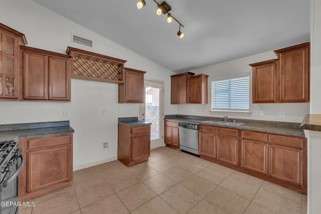 Photo of 14428 SPANISH POINT Drive