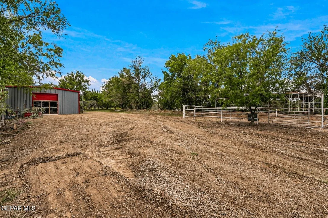 Photo of 4015 EMORY Road