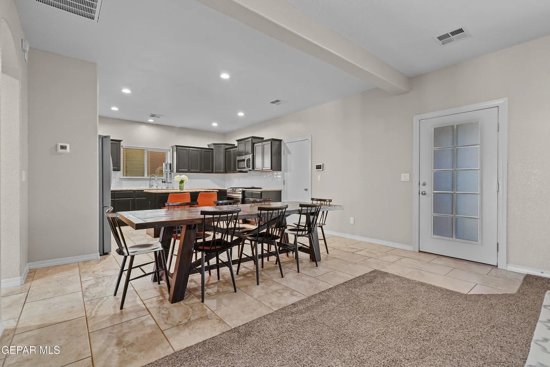 Photo of 2140 THOMAS LACKLAND Street