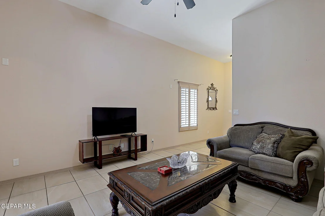 Photo of 13174 Wesleyan