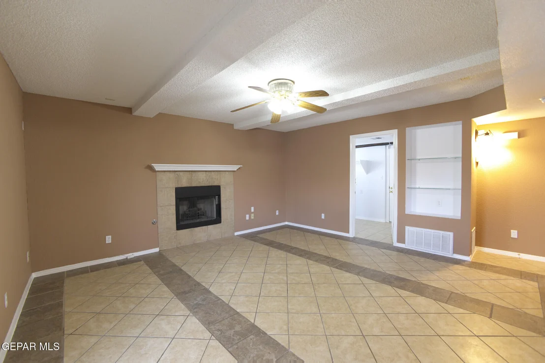 Photo of 5021 BALLINGER Drive