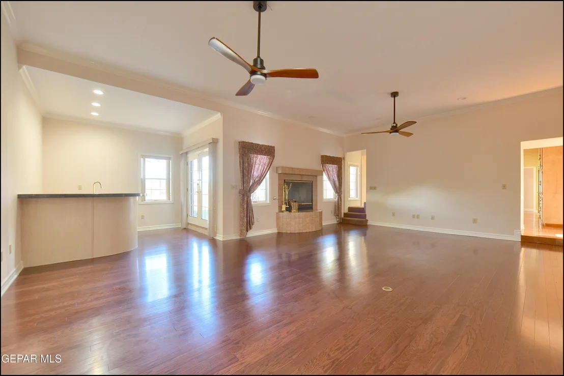 Photo of 1605 BILLY CASPER Drive