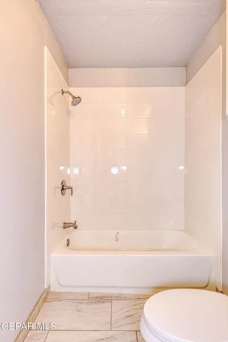 Photo of 533 Montecito Road