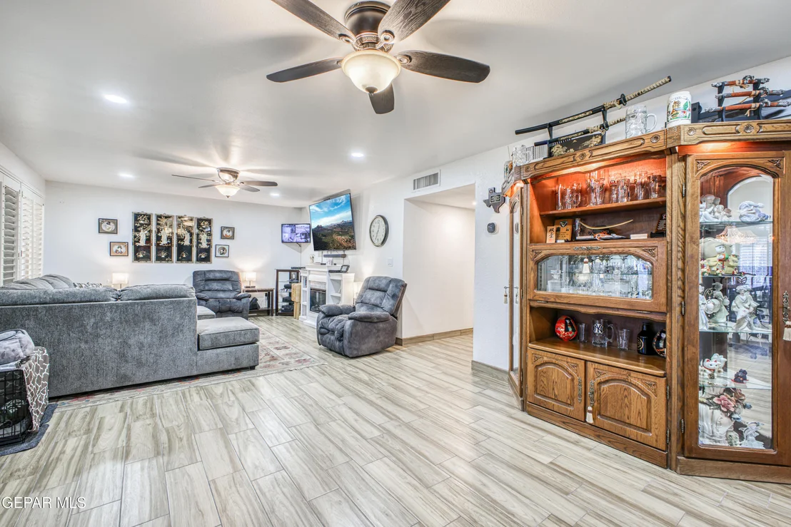 Photo of 2029 MERMAID Drive