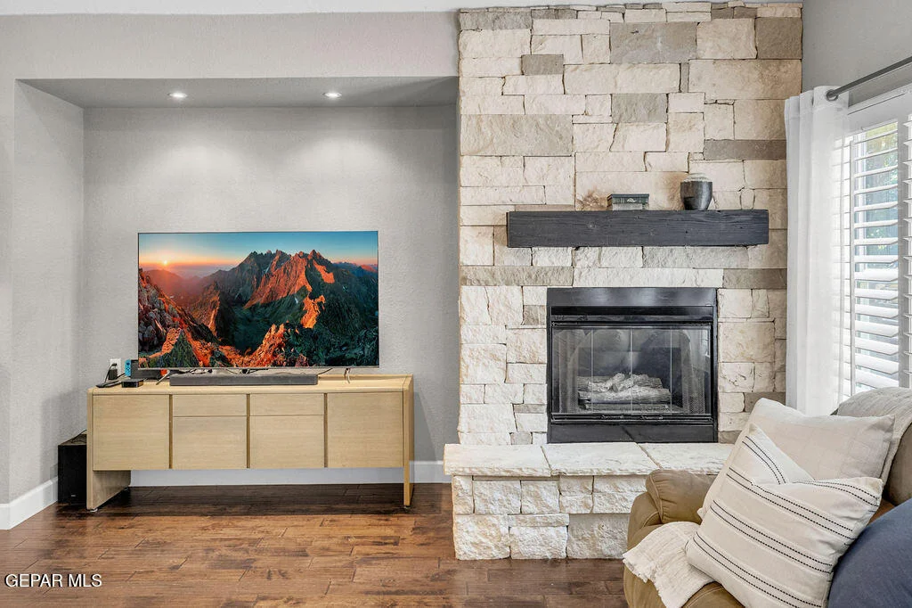 Photo of 4455 SHADOW WILLOW Drive