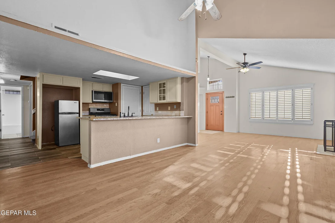 Photo of 5639 SCHWARZKOPF Drive