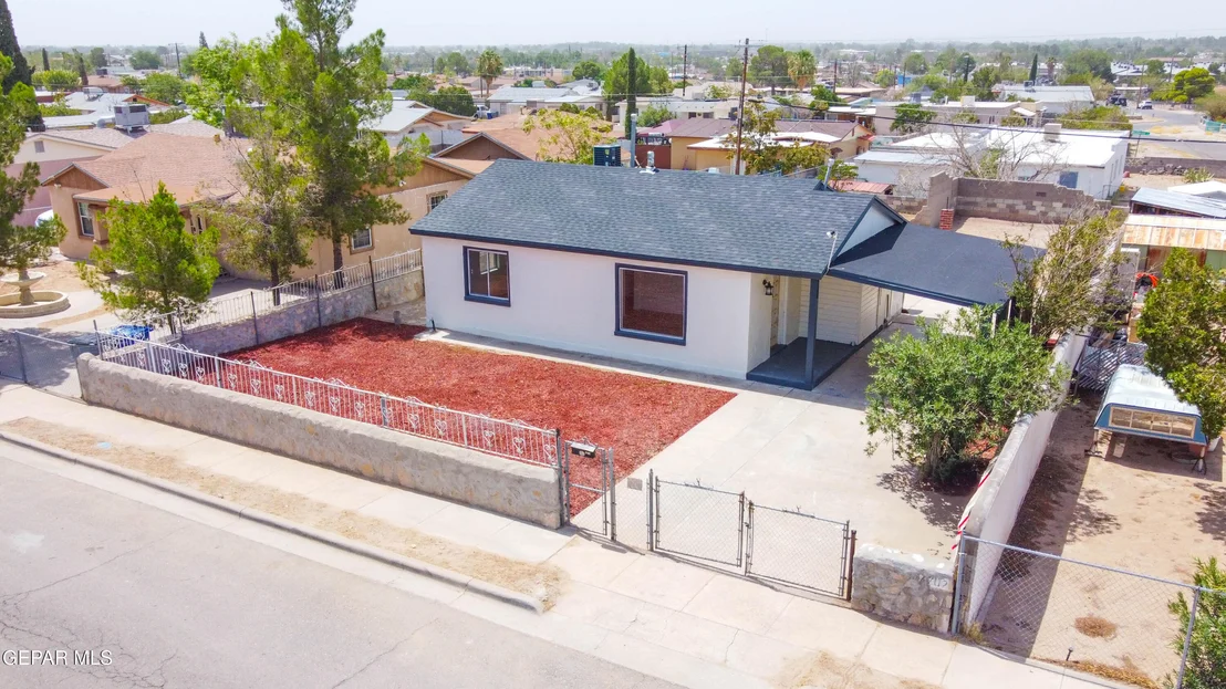 Photo of 7702 HERMOSILLO Drive