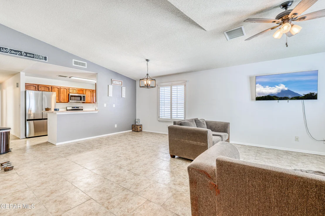 Photo of 12281 SUN BRIDGE Place