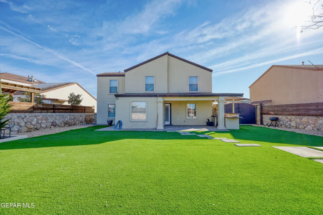 Photo of 409 EMERALD BLUFF Drive